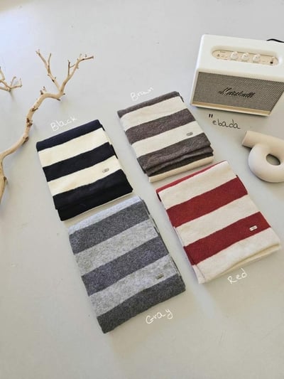 正韓EBA學生情侶風撞色圍巾 ( 5.3%羊毛 )9